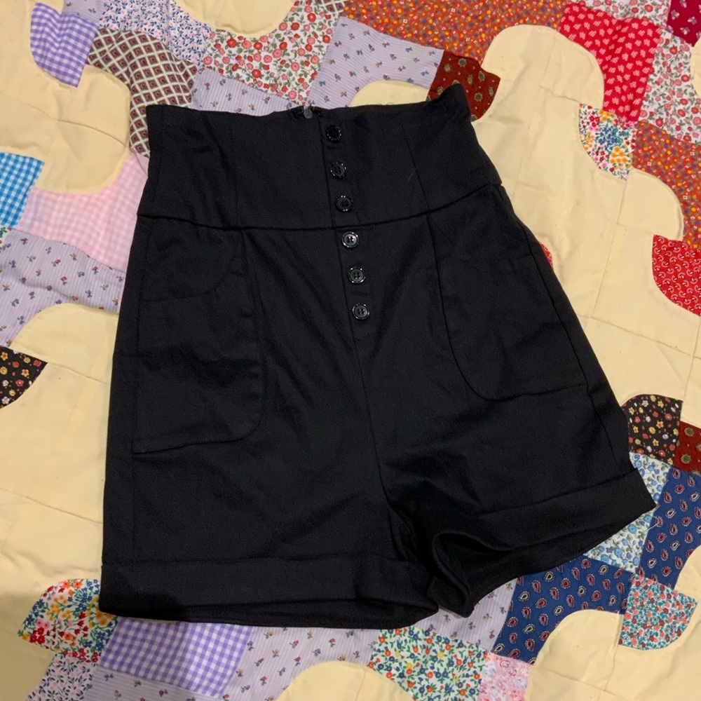 Collectif black super high waisted retro style shorts